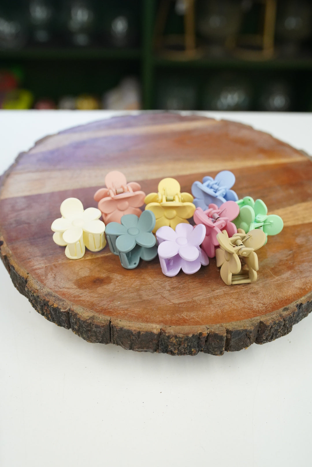 Flower claw clips