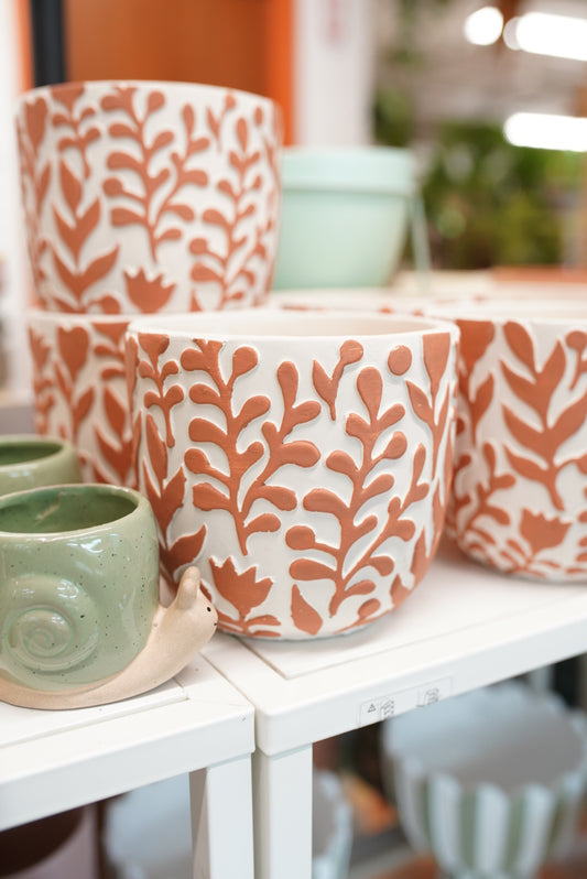 Terracotta Leaf Planter