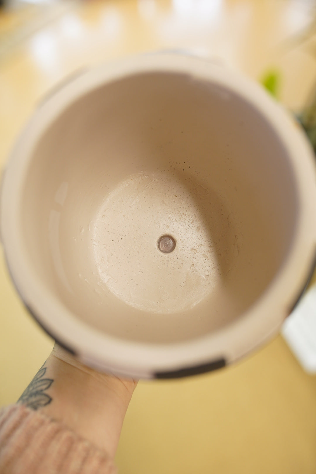 Black Checkerboard Round Planter