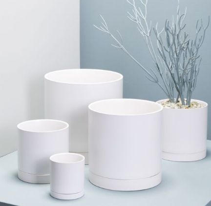 Romey Planter